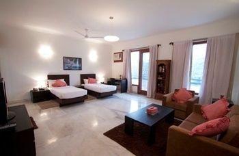 Luxury Suites And Hotels-Parkfront Gurgaon Luaran gambar